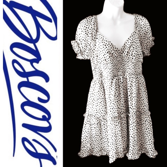 Chic Cream Ruffle Dress 🤍🖤 - Picture 9 of 12